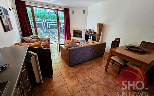Home Furnished 2 bed on Library -Home