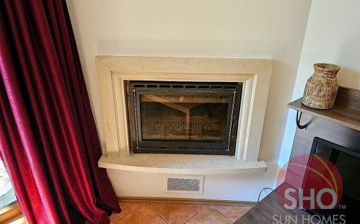 Home Furnished 2 bed on Library -Home