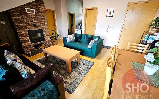 Home Penthouse 2 bed on 3 Mountains -Home