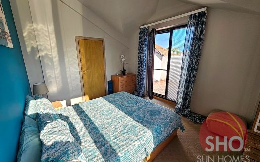 Home Penthouse 2 bed on 3 Mountains -Home