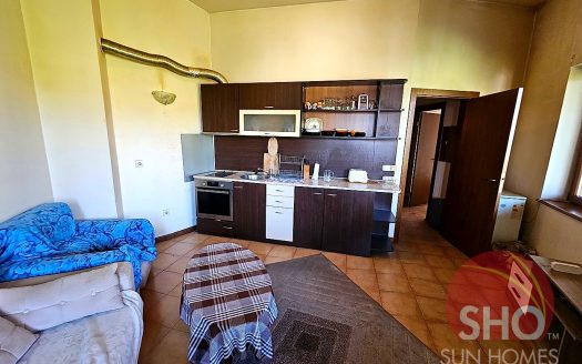 Home Furnished 1 Bed Apartment on Eagles Lodge -Home