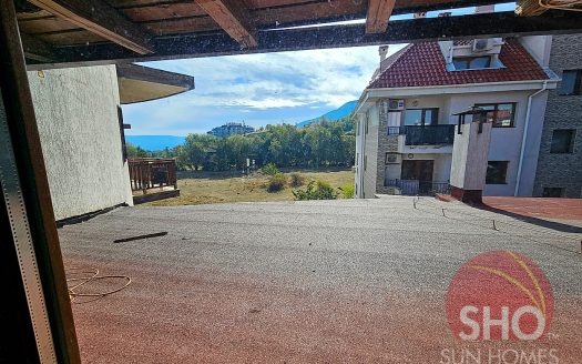 Home Furnished 1 Bed Apartment on Eagles Lodge -Home